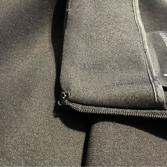 Black Lane Bryant Knee Length Skirt with Blue & White Tribal Pattern, Size 22 - Picture 4 of 7